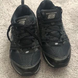 Skechers air black